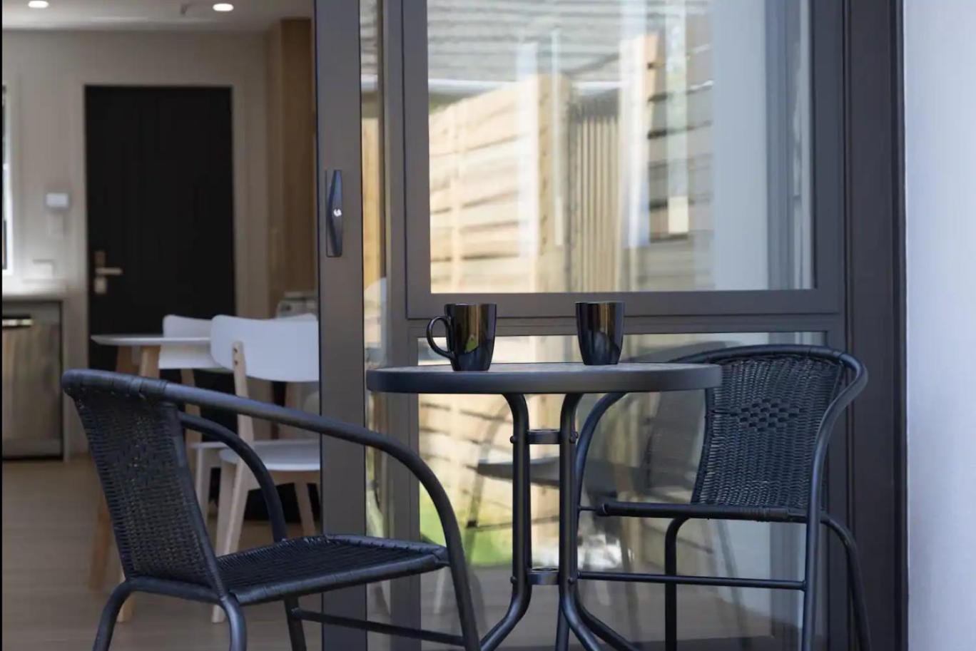Discover A Brand New Apartment In Vibrant Chch Christchurch Buitenkant foto